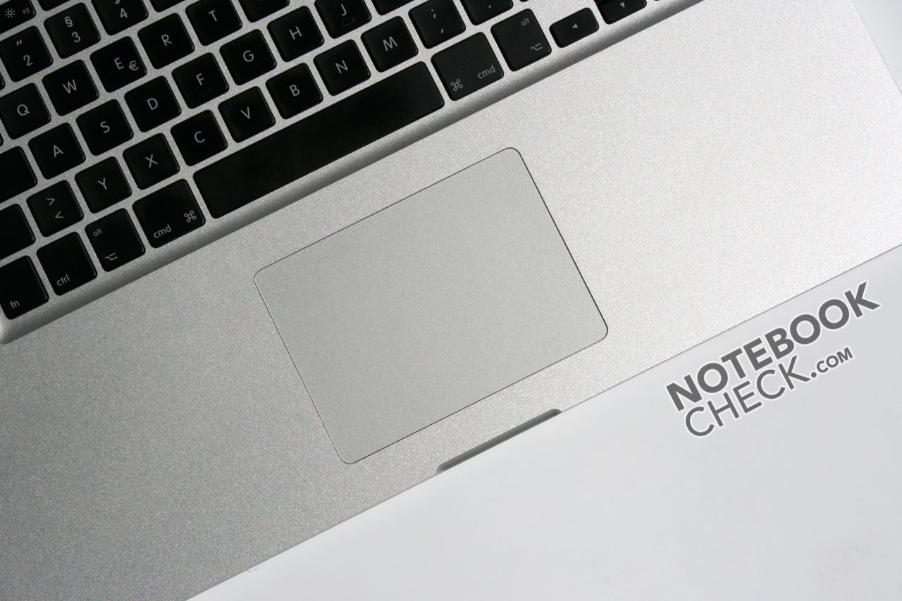 Apple MacBook Pro 15 inch (06/09) - Notebookcheck.fr