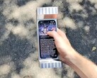 The 6 Pound Phone Case is perhaps the heaviest smartphone case in the world. (Image source: Matter Neuroscience)