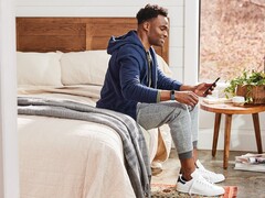 A Fitbit patent shows details of a potential blood pressure finger monitor. (Image source: Fitbit)