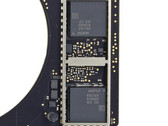 The completely non-serviceable SSD of the 2016 Apple MacBook Pro. (Source: iFixit)