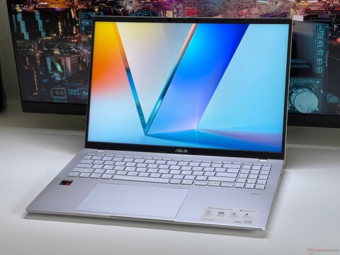 Asus Vivobook S16 with Snapdragon X1 in review