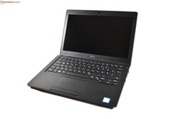 Testing the Dell Latitude 5290, provided by cyberport