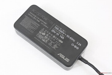 G532LWS AC adapter