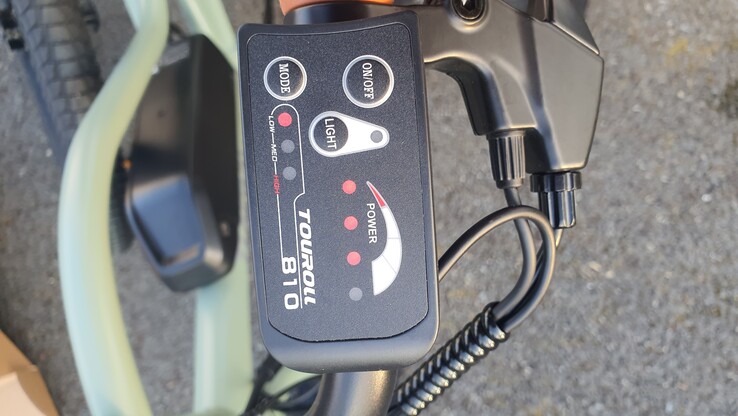 Basic LED display - Touroll B2 e-bike test