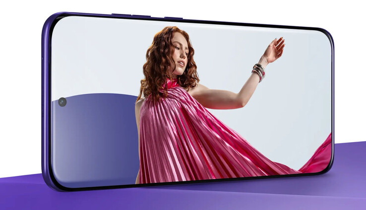 The Edge 70 Fusion Plus has a quad-curved display.