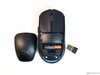 HyperX Pulsefire Fuse Wireless: Battery compartment and wireless receiver
