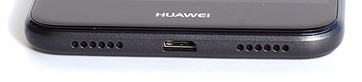 Lower edge: USB 2.0 port