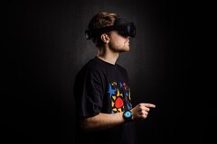 Doublepoint debuts Wow Mouse app for hand-gesture control of AR/VR/XR headsets and more. (Source: Doublepoint)