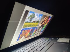 Loss of contrast at extreme viewing angles