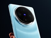 The Vivo X100 Pro will apparently be offered in chic "Celestial Blue". (Image source: Vivo)