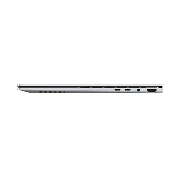 Asus Zenbook 14 ports on the right side.