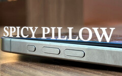 The Apple iPhone 15 Pro seemingly can't escape a bad launch. (Image source: u/ACESHIGH10203 on Reddit - edited)