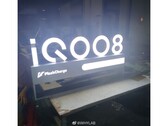 An alleged iQOO 8 poster. (Source: WHYLAB via Weibo)