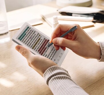 Bigme B6 Pro being used with a stylus