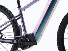 The Decathlon Rockrider E-EXPL 700 e-bike is now available in an iridescent purple. (Image source: Decathlon)