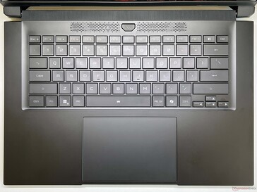 Gigabyte Aero X16: Keyboard and touchpad