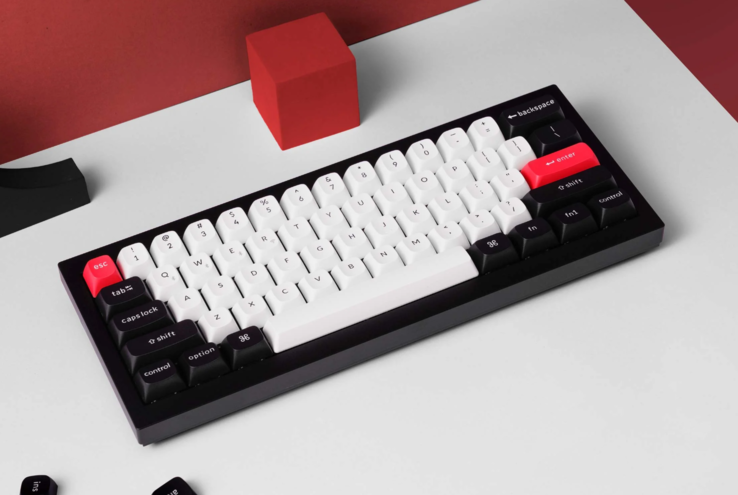 The Keychron Q4 HE is also available in the Carbon Black colourway. (Image source: Keychron) 