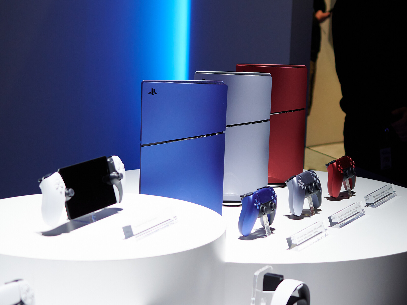 Sony revela los 3 vibrantes colores de la PS5 Slim que llegarán este año -  Comprar Magazine