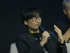 Hideo Kojima interacting with fans during the Death Stranding World Tour in Saudi Arabia (image source: PlayStation Arabia YT)