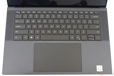 Keyboard layout remains the same as on the Precision 5540, but the clickpad is now significantly larger (15.1 x 9 cm)