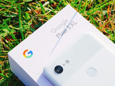 The Pixel 3 and Pixel 3 XL are not EOL. (Image source: Mobile Laby)