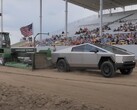 The Cybertruck managed to pull the 15-ton sled till the 230-feet mark. (Source: YouTube)