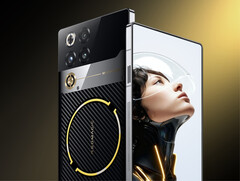 The RedMagic 11 Air is said to contain up to 24 GB of RAM like the RedMagic 11 Pro Plus pictured here. (Image source: RedMagic)