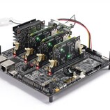 Turing Pi 2.5：用于多个开发板的集群系统。