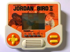 Jordan VS Bird One on One (Image source: Eighties Baby)