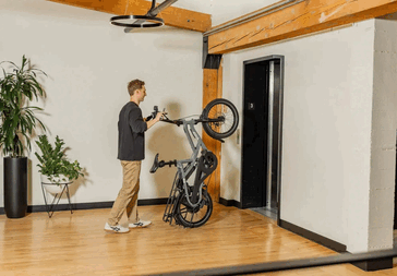 The HSD supports vertical parking