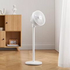 The Mijia Smart DC Variable Frequency Standing Fan has a 16 m (~52 ft). (Image source: Xiaomi via Youpin)
