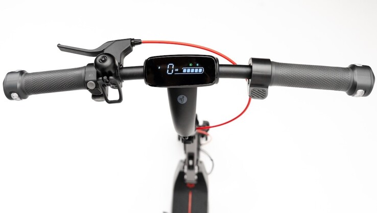 The Segway E3 Go e-scooter comes with side lights, a bell, and a 2.8