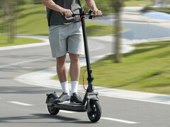 The Xiaomi Electric Scooter Elite is expected to launch globally in 2025. (Image source: Xiaomi)