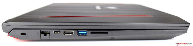 Left: Kensington lock, RJ45, USB 3.1 Type-C, HDMI, USB 3.0, SD-card reader