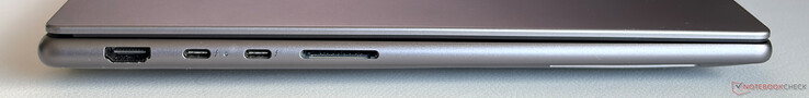 Left: HDMI 2.1, 2x USB-C 4.0 w/ Thunderbolt 4 (40 Gbps, DisplayPort 2.1, power delivery), SD-card reader