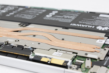 Three long heat pipes for two low-power processors