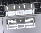 Apple could adopt the scissor switch keyboard mechanism in upcoming MacBooks. (Source: iFixit)