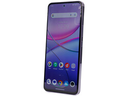 The Vivo V40 SE 5G is a decent inexpensive phone