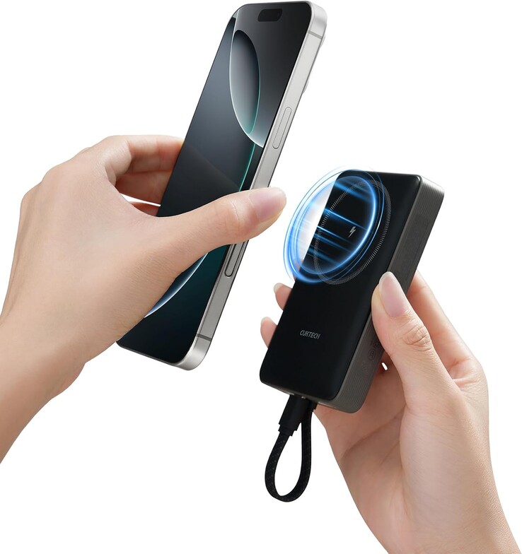The Cuktech’s Magnetic Power Bank CP12. (Image source: Cuktech)