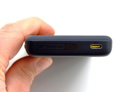 Baseus went with 10,000 mAh and Qi2.2 for the PicoGo AM52