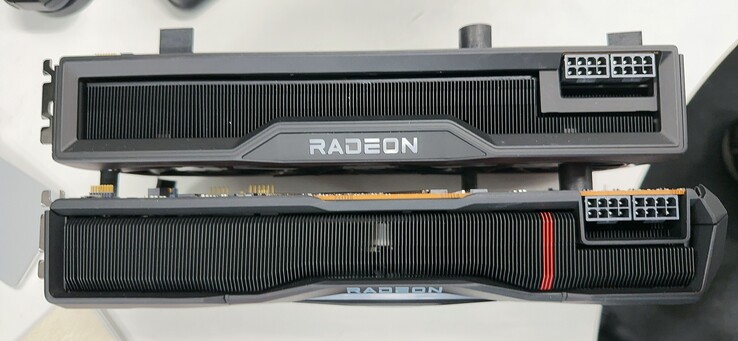 RX 7900 GPU (bottom) vs RX 6950 XT (top). (Source: @9550pro on Twitter)