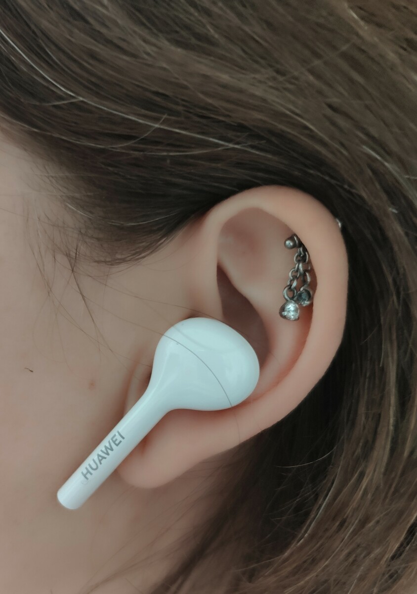 Freebuds cheap huawei lite