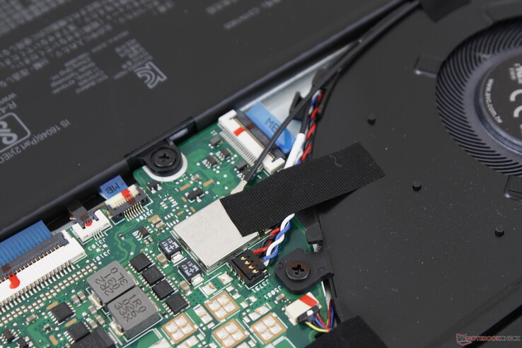 Soldered Intel AX201 Wi-Fi 6 module. We experienced no connectivity issues when paired with our Netgear RAX200 test router