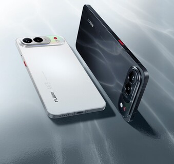 The two colorways of the phone