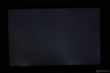 Slight uneven backlight bleeding along the edges
