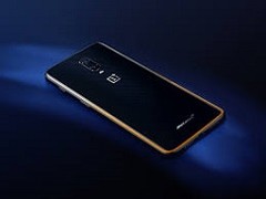 The latest edition of the OnePlus 6T will be available soon. (Source: Trusted Reviews)