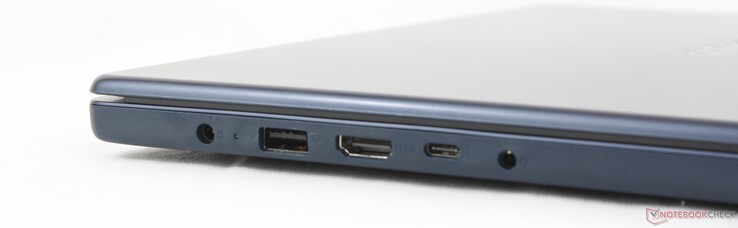 Left: AC adapter, USB-A (5 Gbps), HDMI 1.4, USB-C (5 Gbps) w/ Power Delivery 3.0 + DisplayPort 1.2, 3.5 mm headset