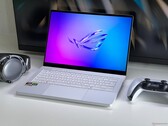 Asus ROG Zephyrus G14 2025. (Image source: Andreas Osthoff/Notebookcheck)