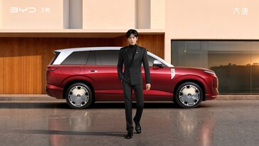 The Great Tang full-size SUV.