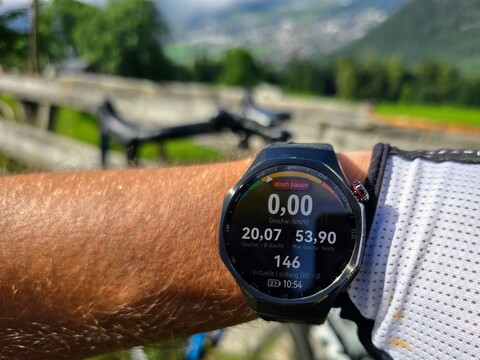 Under review: Huawei Watch GT 7 Pro